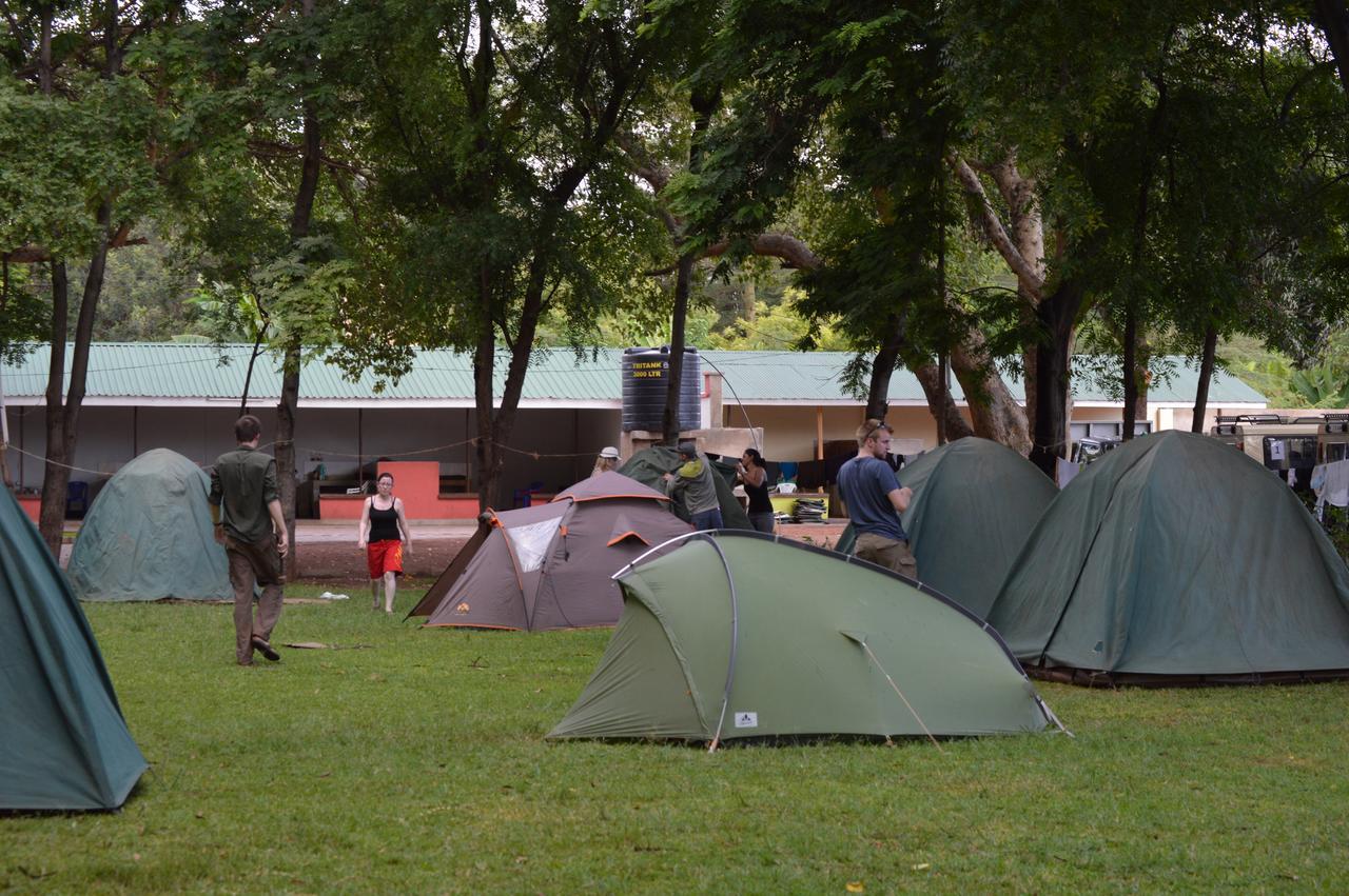 Twiga Lodge And Campsiteムトワンブ エクステリア 写真